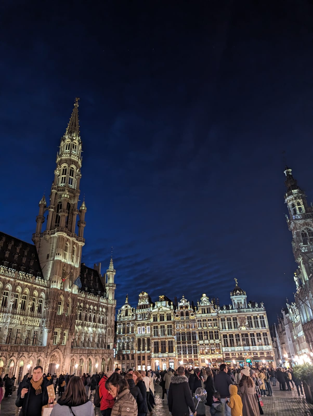 The Grand-Place de Bruxelles was our favourite place during our 2 days in Belgium 
